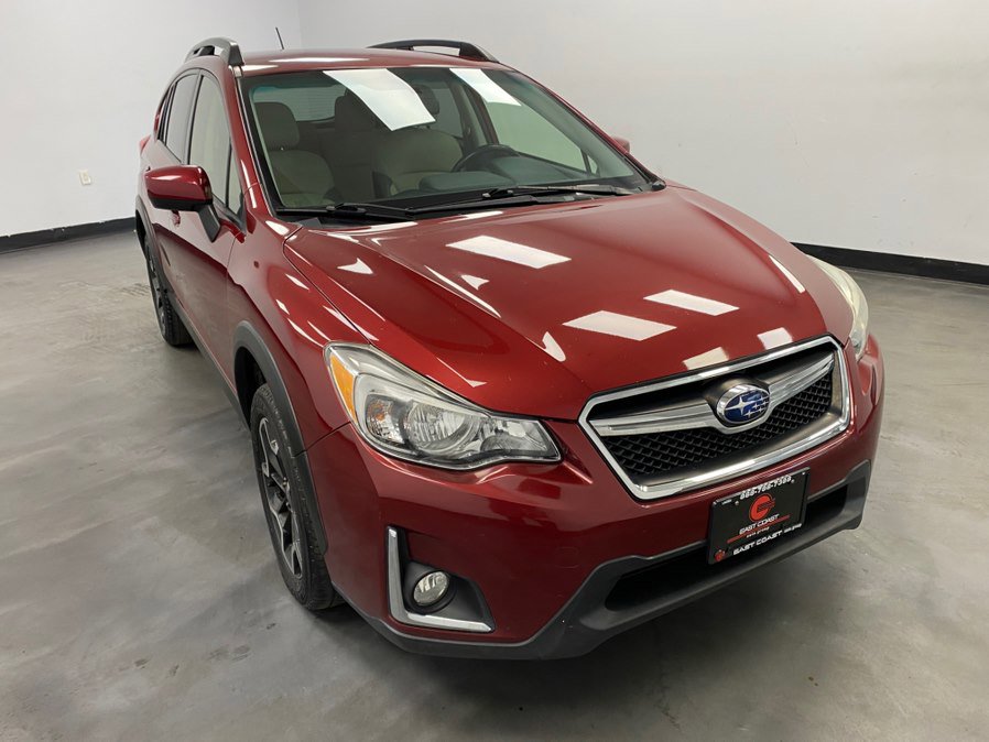 Used 2017 Subaru Crosstrek 2.0i Premium AWD/4WD image 5