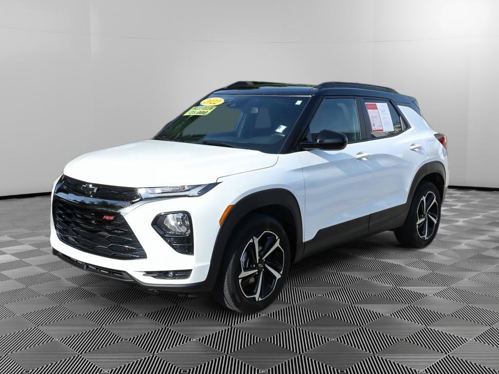 Used 2022 Chevrolet TrailBlazer RS AWD/4WD image 2