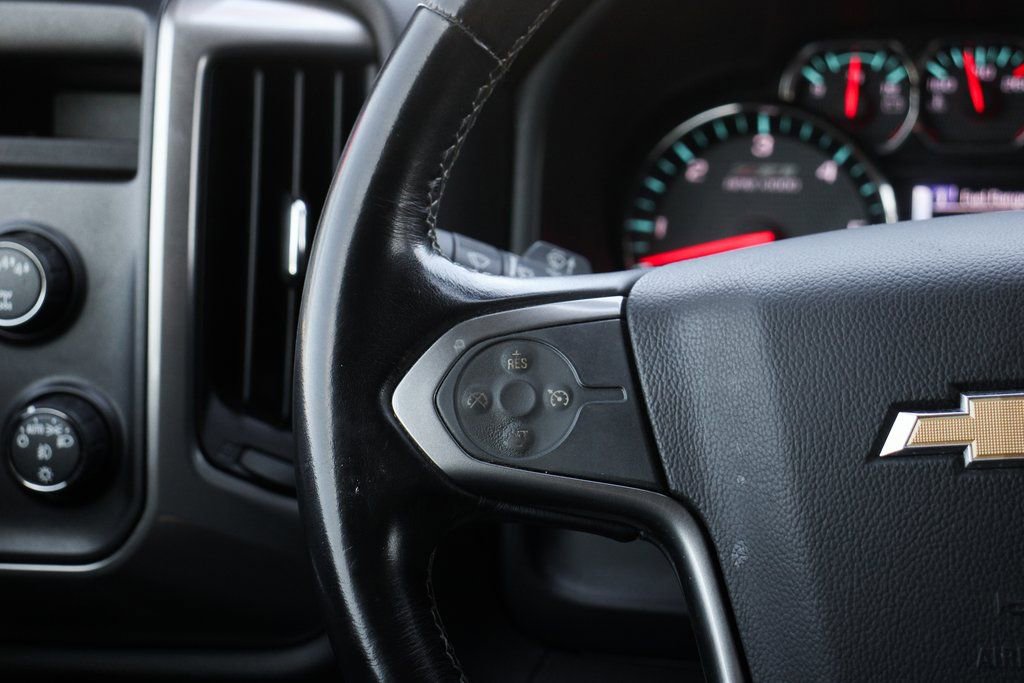 Used 2018 Chevrolet Silverado 1500 LT w/ Texas Edition image 23