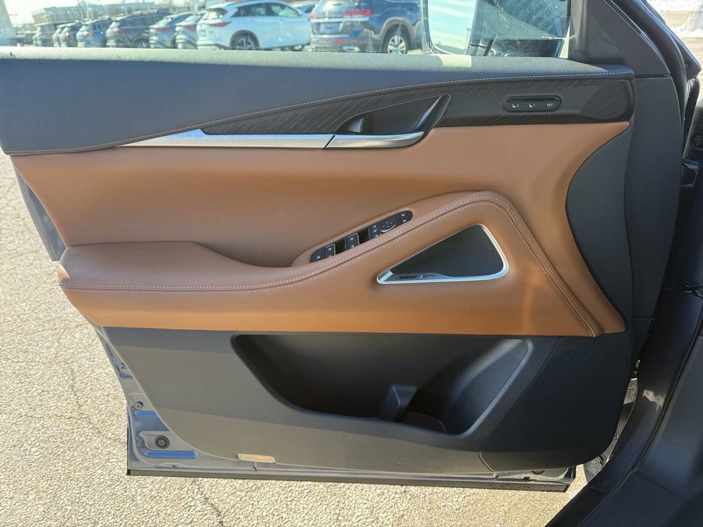 Certified 2025 INFINITI QX60 Autograph w/ Cargo Package image 13