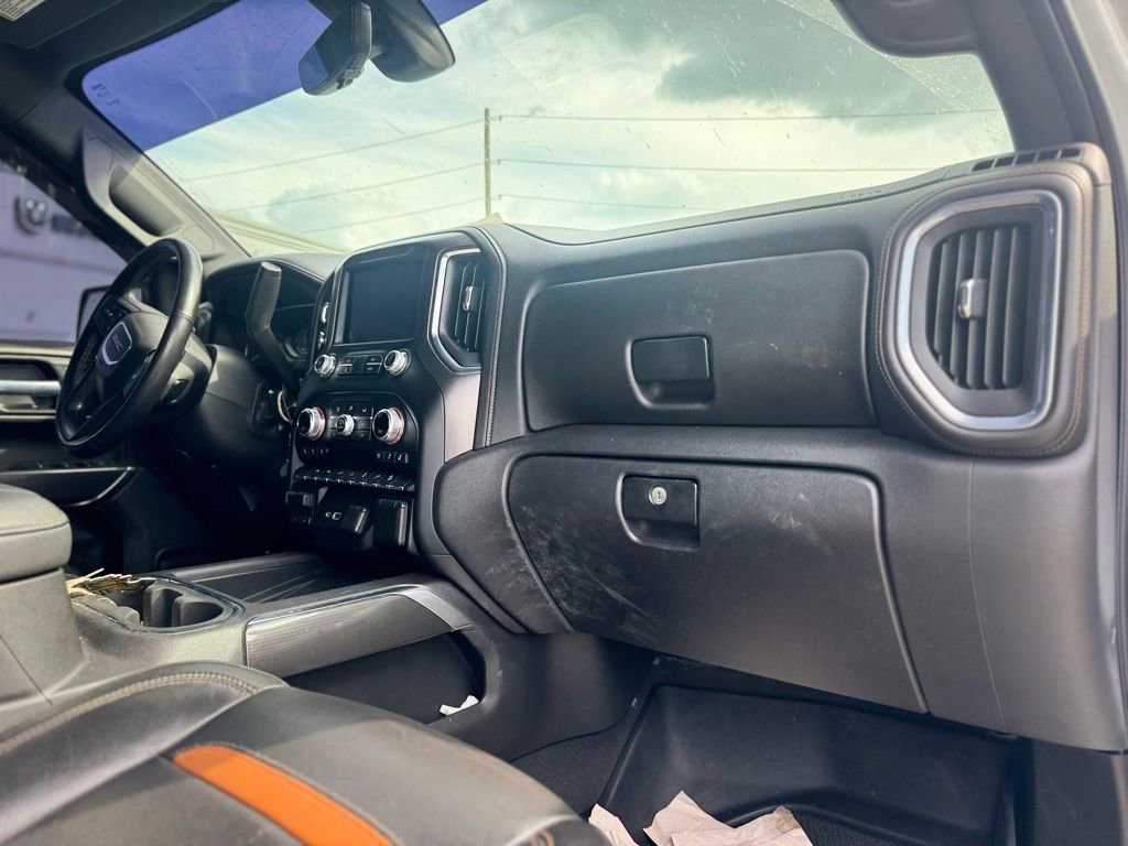 Used 2022 GMC Sierra 1500 AT4 w/ AT4 Premium Package image 11