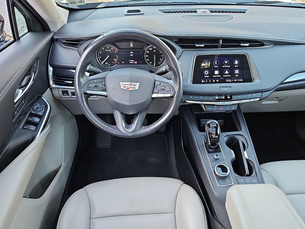 Used 2023 Cadillac XT4 Premium Luxury w/ Cold Weather Package image 12