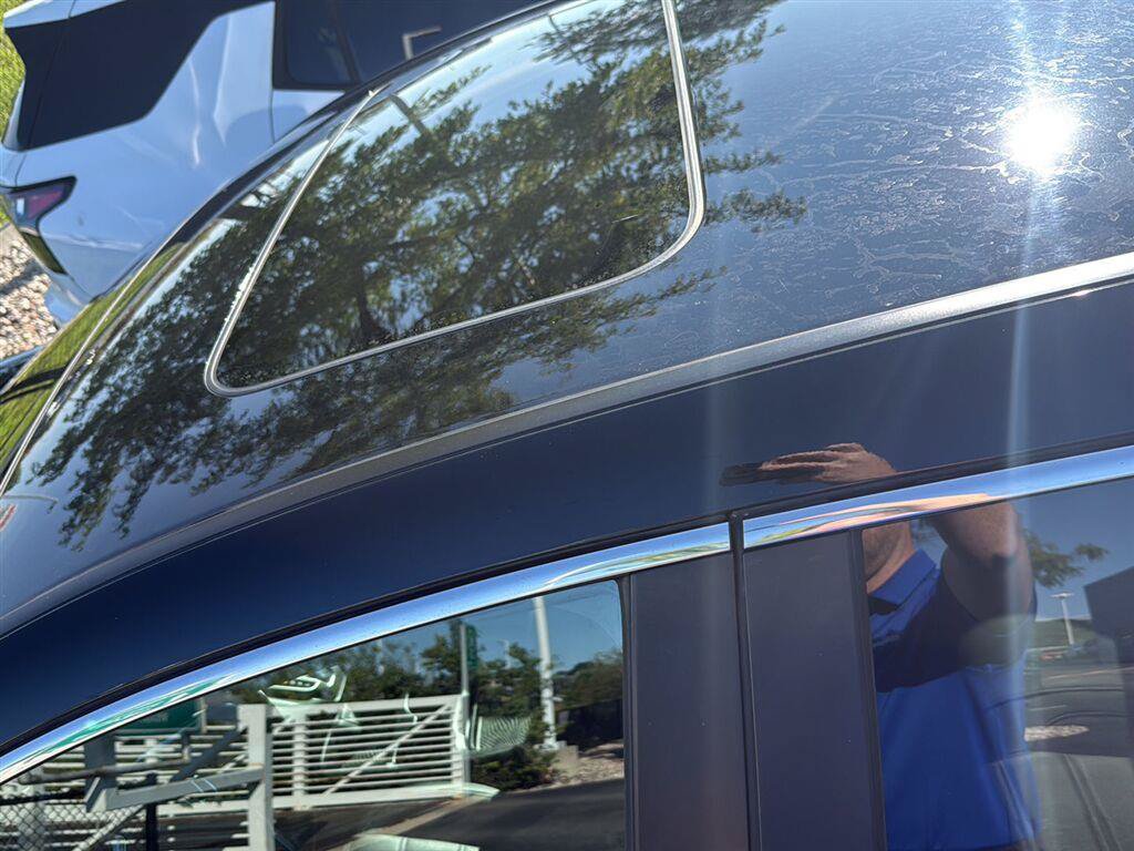Used 2018 Honda CR-V EX-L image 2