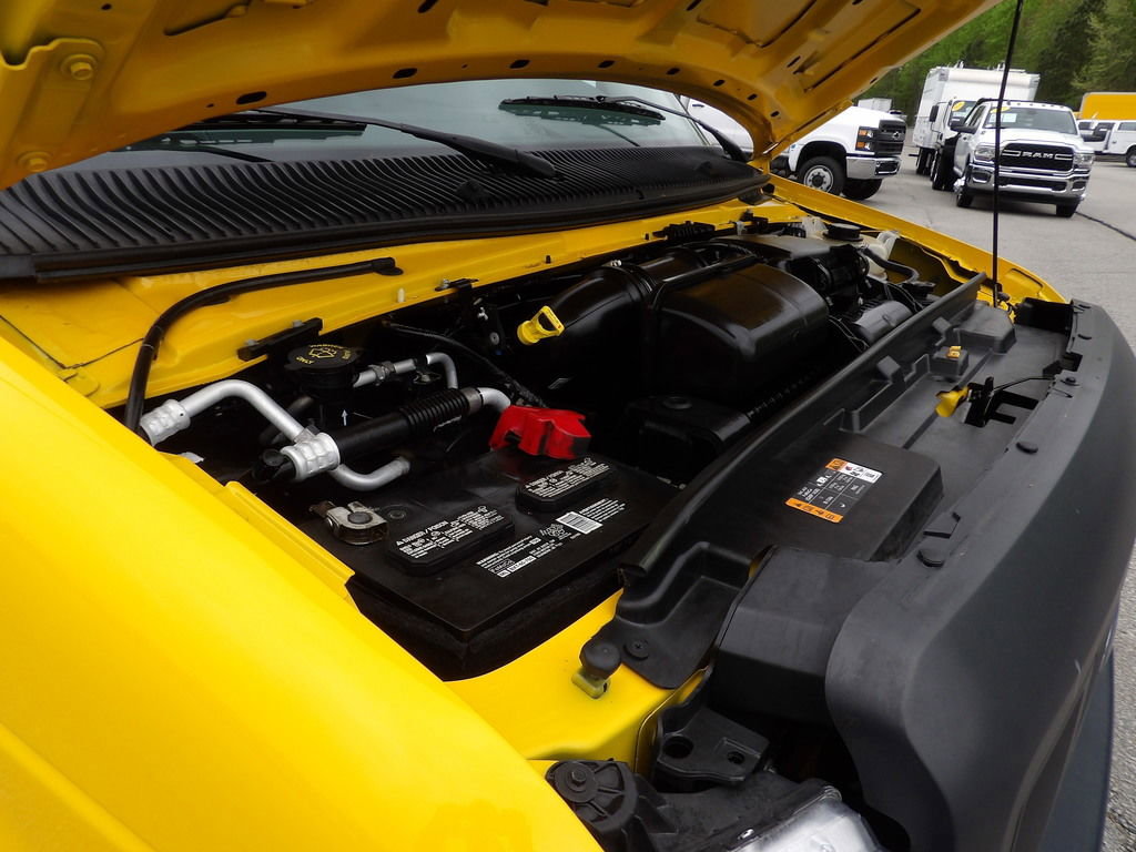 Used 2021 Ford E-350 and Econoline 350 Super Duty RWD image 32