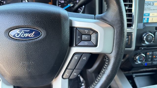 Used 2017 Ford F250 Lariat w/ Lariat Ultimate Package AWD/4WD image 25