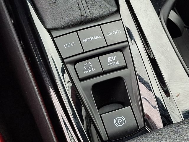 Used 2025 Toyota Camry XSE image 27