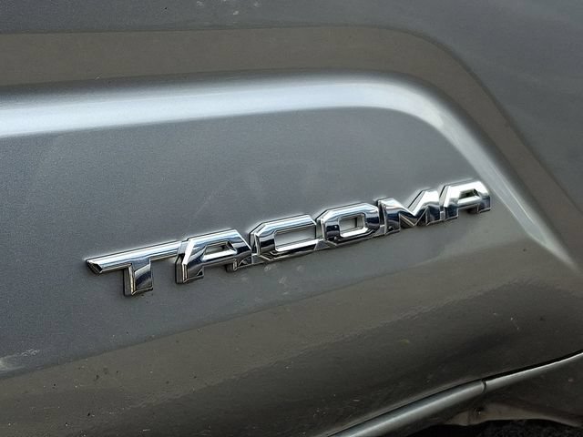 Used 2024 Toyota Tacoma SR5 AWD/4WD image 9