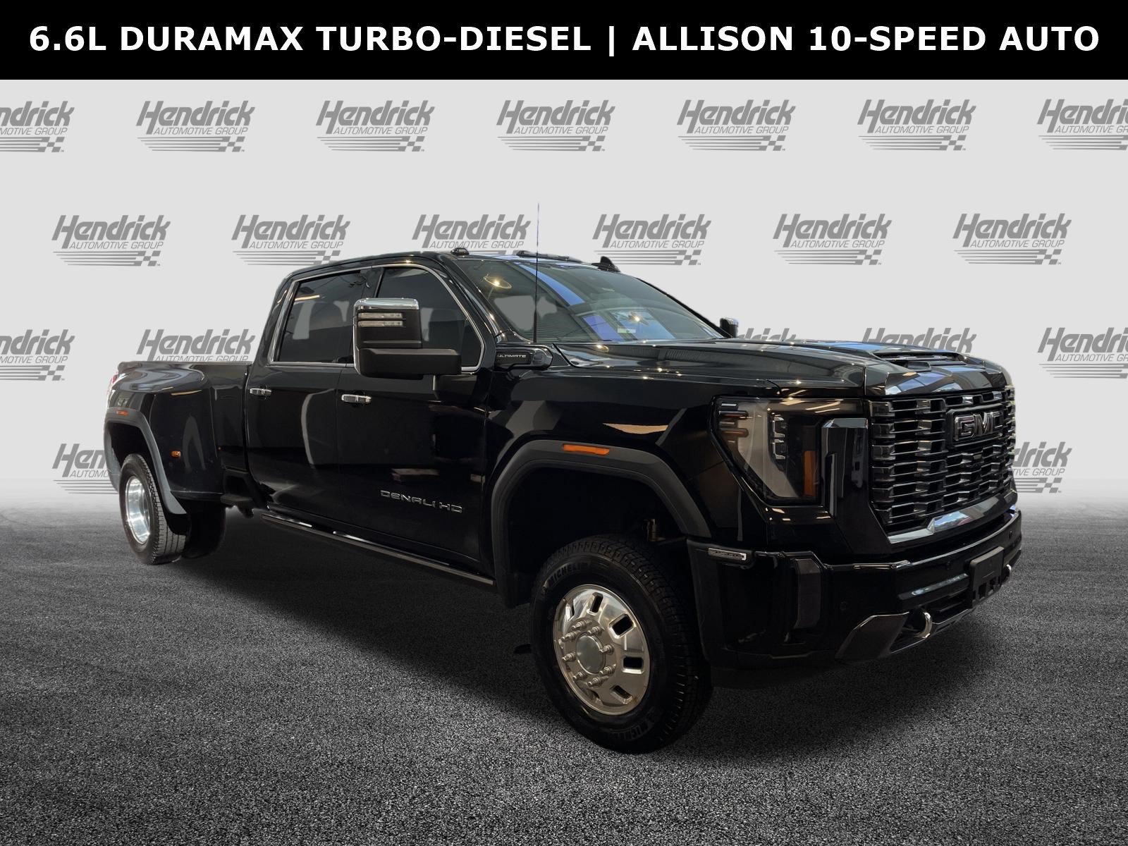 Used 2024 GMC Sierra 3500 Denali Ultimate AWD/4WD image 2