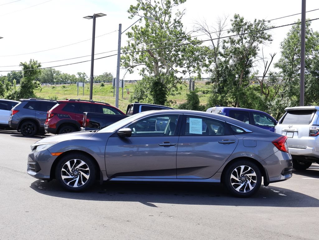 Certified 2018 Honda Civic EX image 4