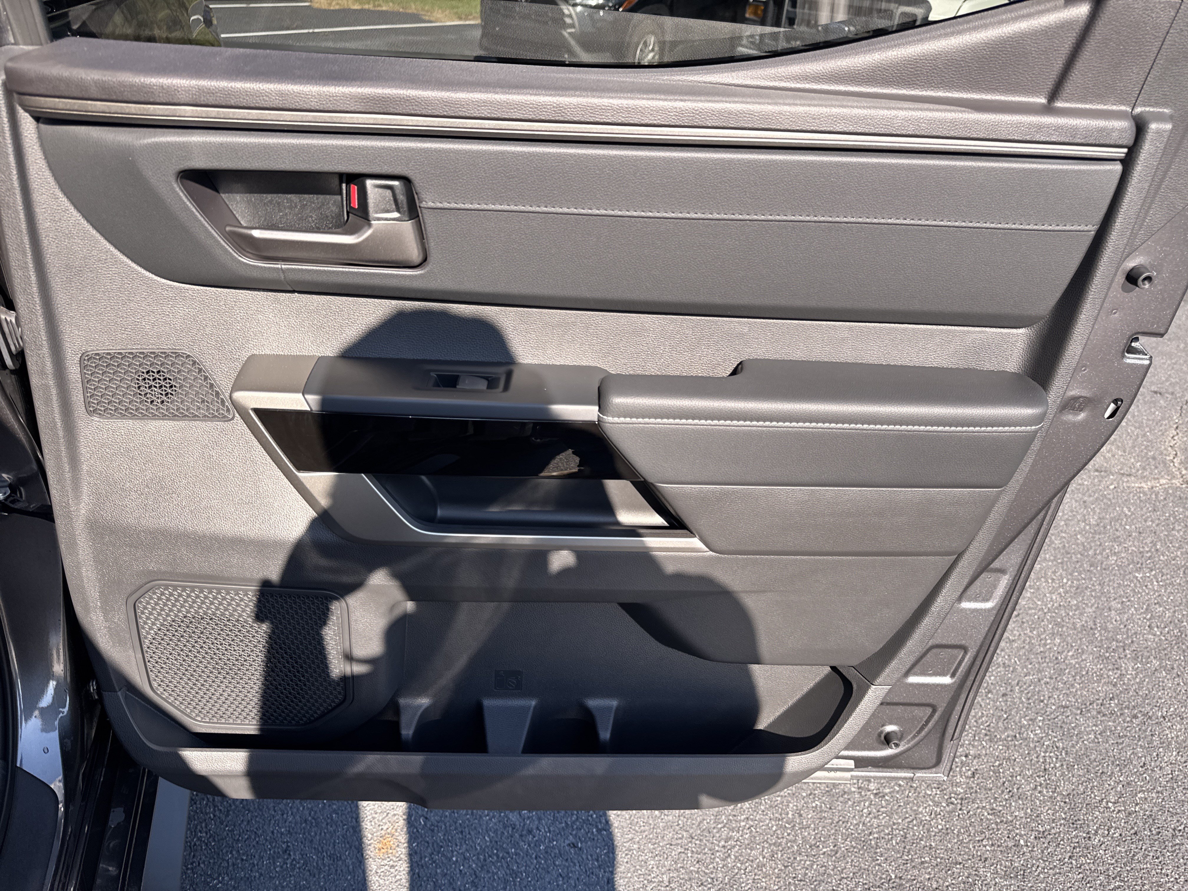 New 2026 Toyota Tundra Limited AWD/4WD image 34