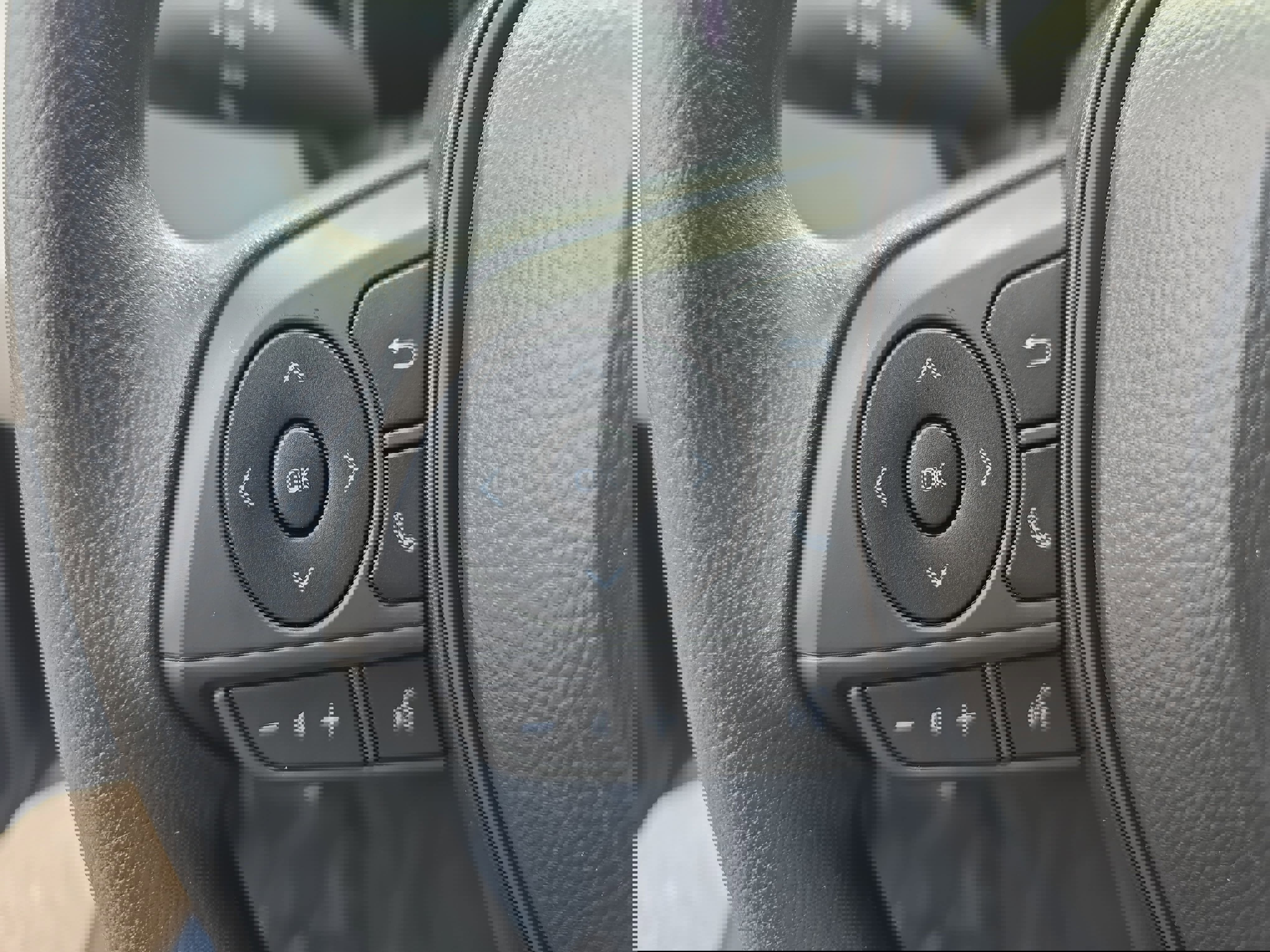 Used 2026 Toyota Corolla LE image 19