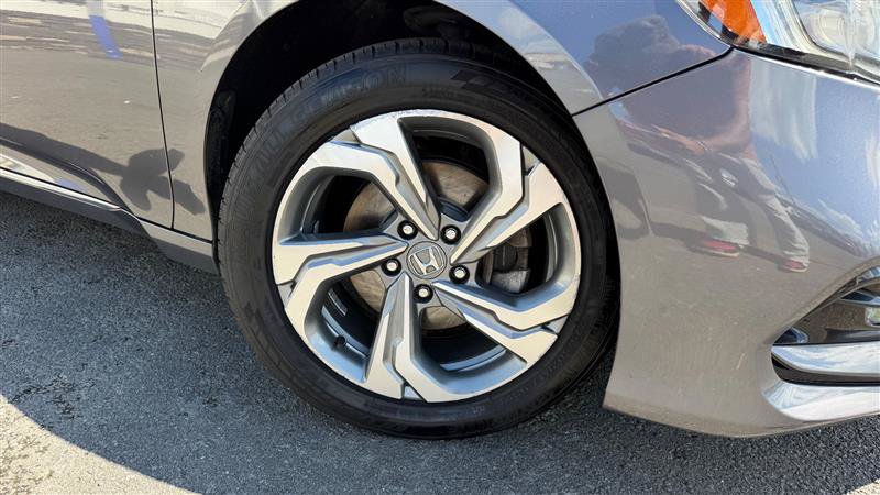 Used 2018 Honda Accord EX image 15