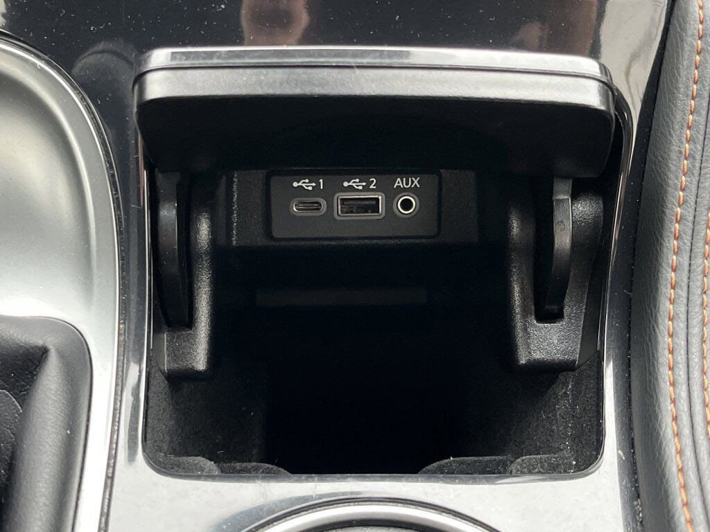 Certified 2023 Nissan Maxima SR w/ Sport Mat Group image 5