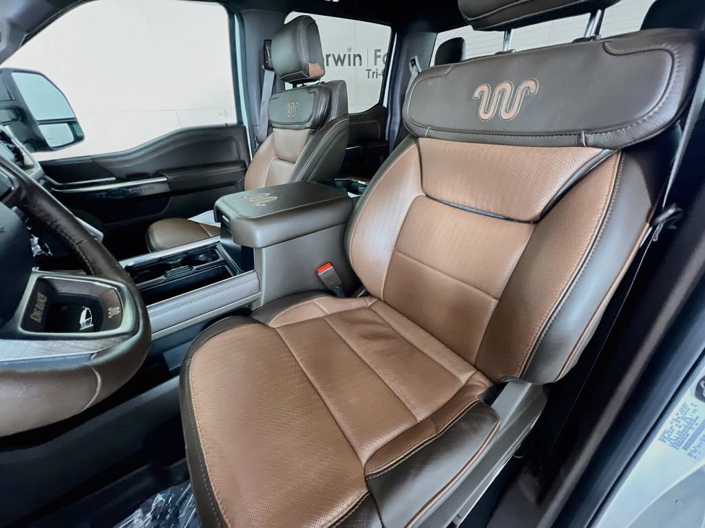 New 2026 Ford Explorer Platinum w/ LUX Leather Package AWD/4WD image 26