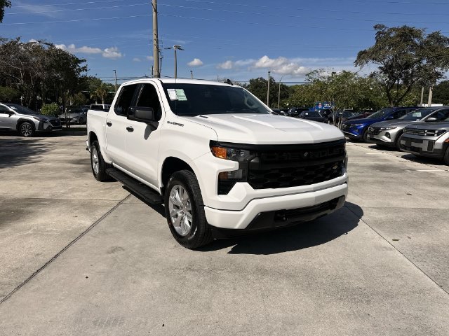 Used 2025 Chevrolet Silverado 1500 Custom RWD image 17