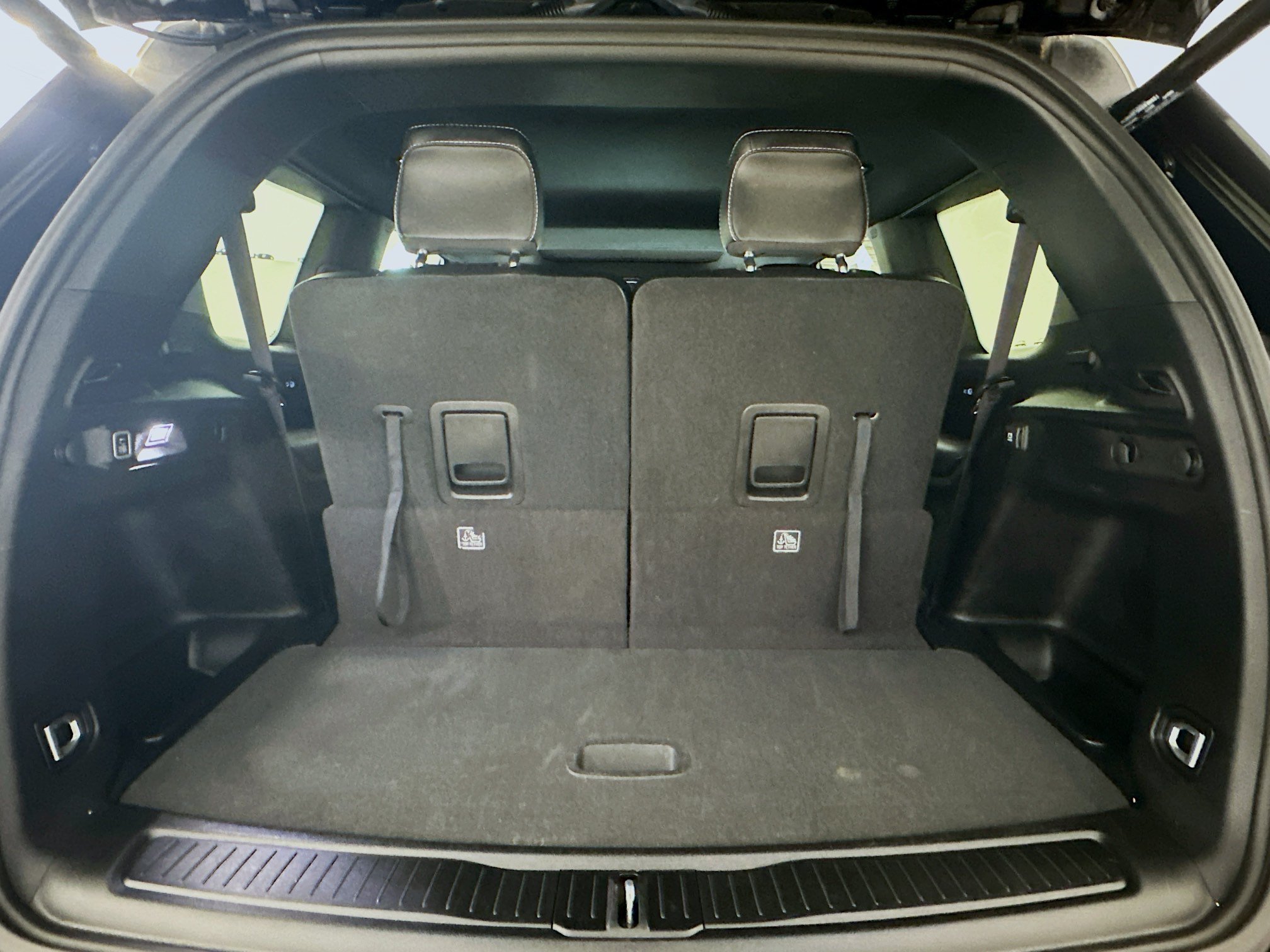 Used 2023 Jeep Grand Cherokee L Laredo AWD/4WD image 31
