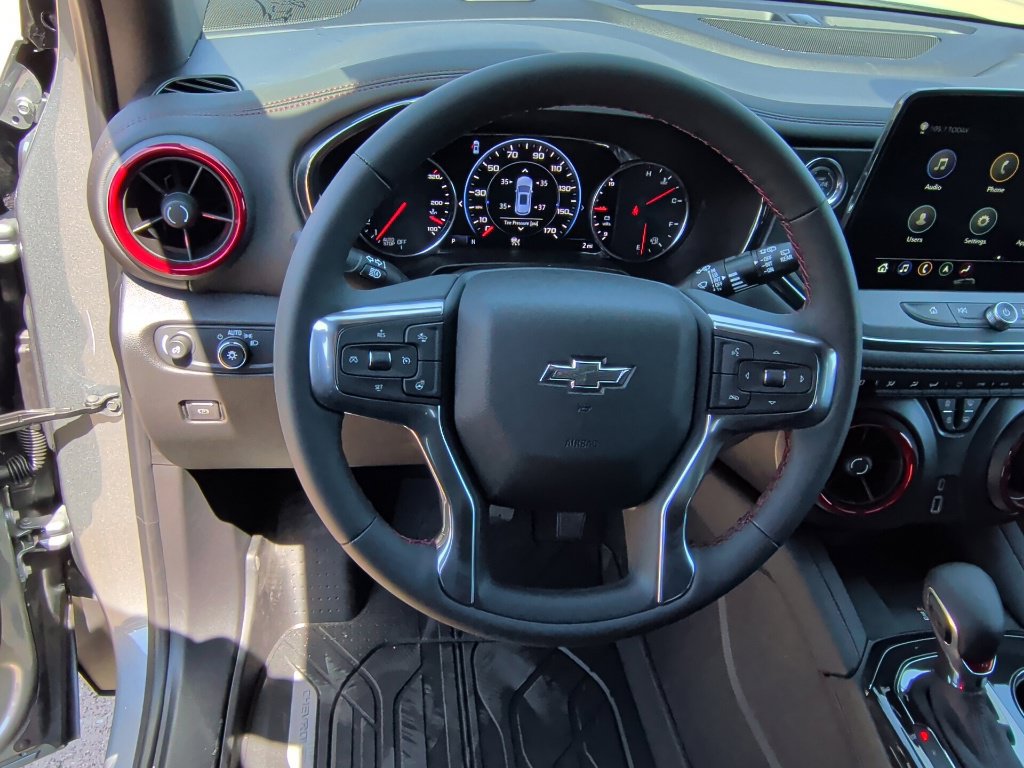 New 2026 Chevrolet Blazer RS w/ Driver Confidence II Package FWD image 17
