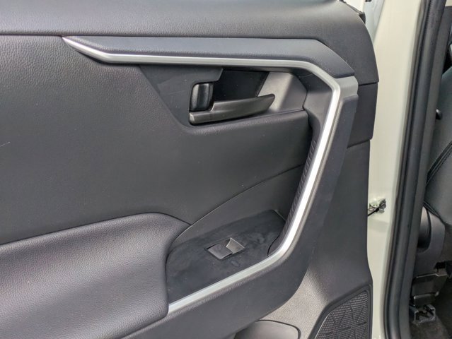 Used 2025 Toyota RAV4 LE image 21