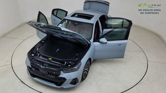 Used 2025 BMW i5 xDrive40 w/ M Sport Package image 82