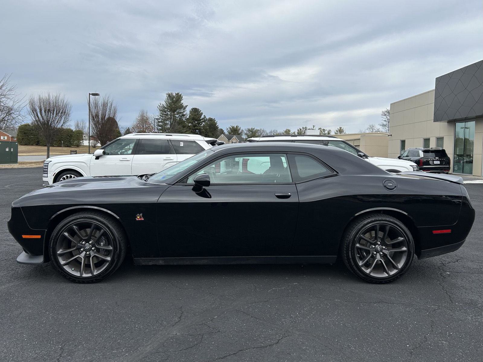 Used 2021 Dodge Challenger R/T Scat Pack image 3