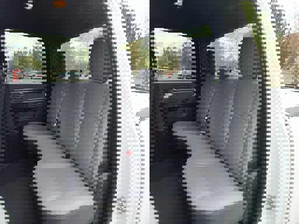 Used 2022 RAM 2500 Big Horn image 21