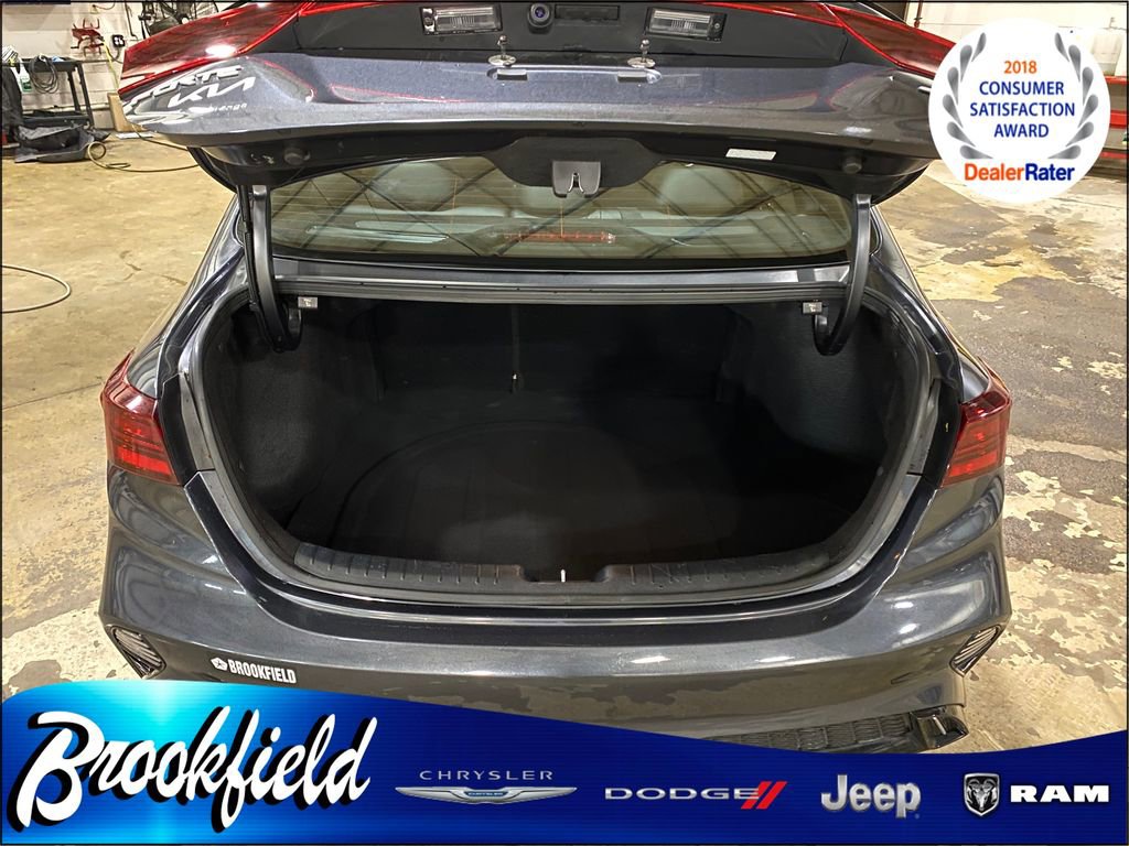 Used 2024 Kia Forte GT-Line w/ GT-Line Premium Package image 13