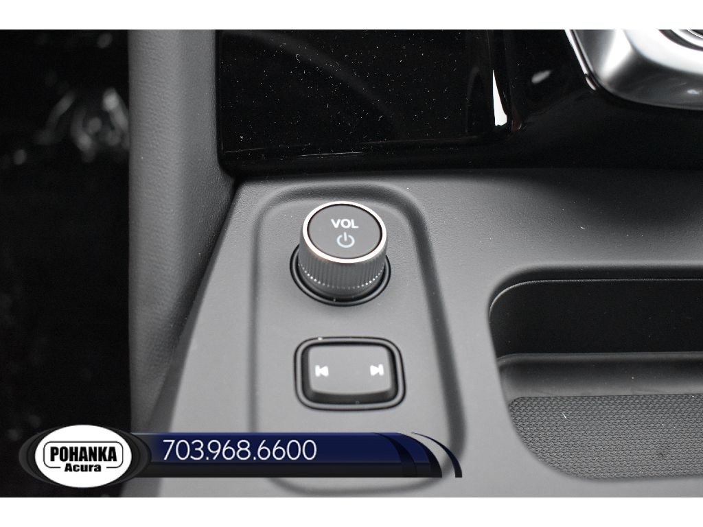 New 2026 Acura MDX w/ Technology Package AWD/4WD image 17