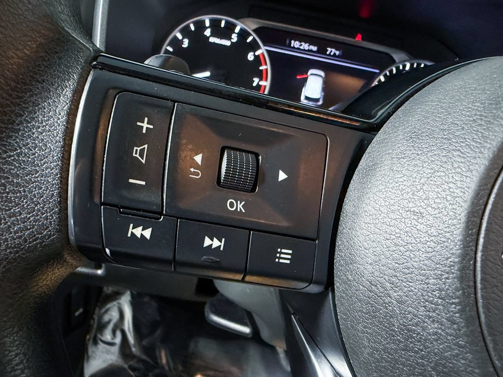 Certified 2023 Nissan Rogue SV FWD image 30