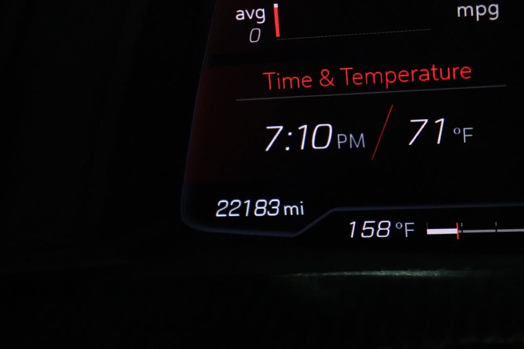 Used 2021 Chevrolet Corvette Stingray Premium Conv w/ Z51 Performance Package image 34