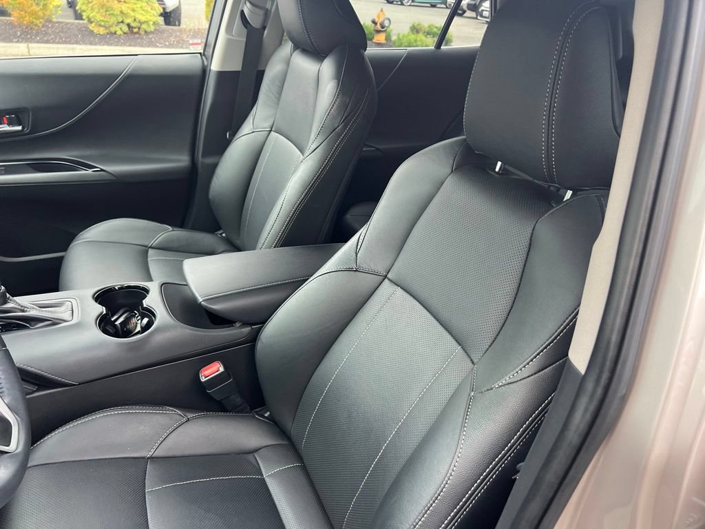 Certified 2023 Toyota Venza LE AWD/4WD image 14