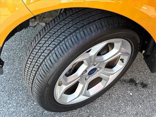 Used 2021 Ford EcoSport SE w/ SE Convenience Package image 24