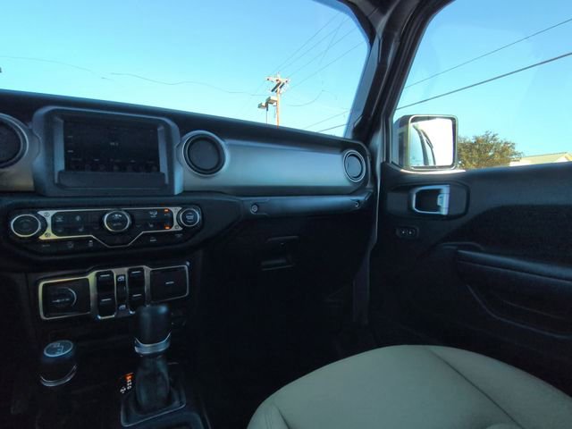 Used 2020 Jeep Gladiator Sport w/ Quick Order Package 24S image 3