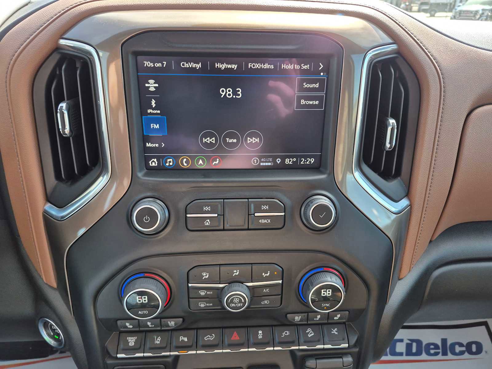 Used 2023 Chevrolet Silverado 3500 High Country w/ Technology Package image 24