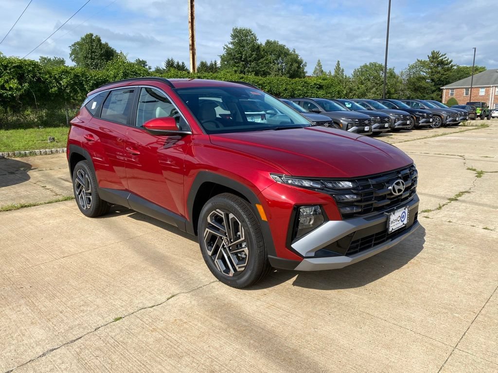 New 2026 Hyundai Tucson SEL Plus AWD/4WD image 1