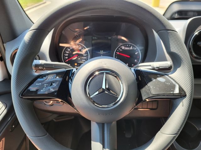 New 2025 Mercedes-Benz Sprinter 2500 image 18