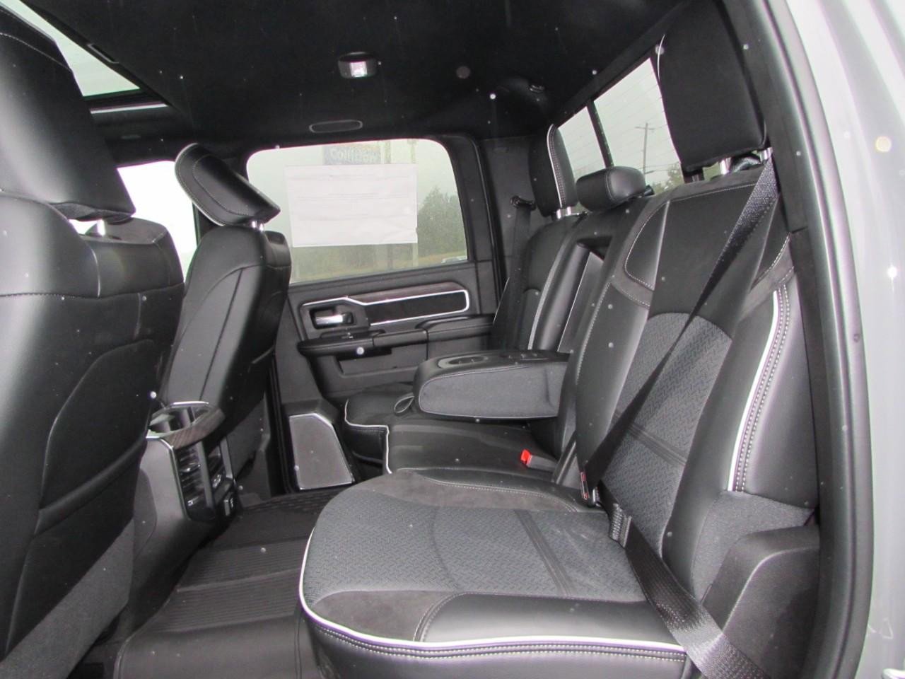 New 2026 RAM 3500 Laramie image 33