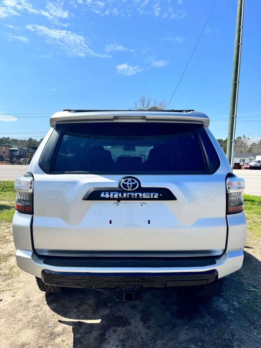 Used 2015 Toyota 4Runner Trail image 8