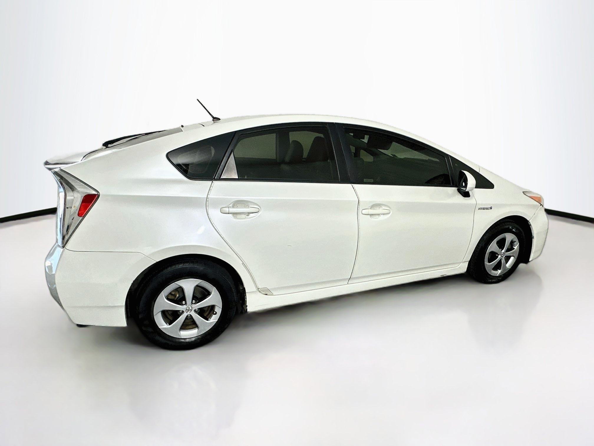 Used 2015 Toyota Prius Two FWD image 10