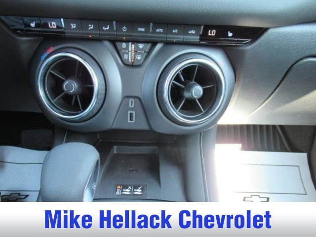 Used 2023 Chevrolet Blazer LT w/ Convenience Package image 11