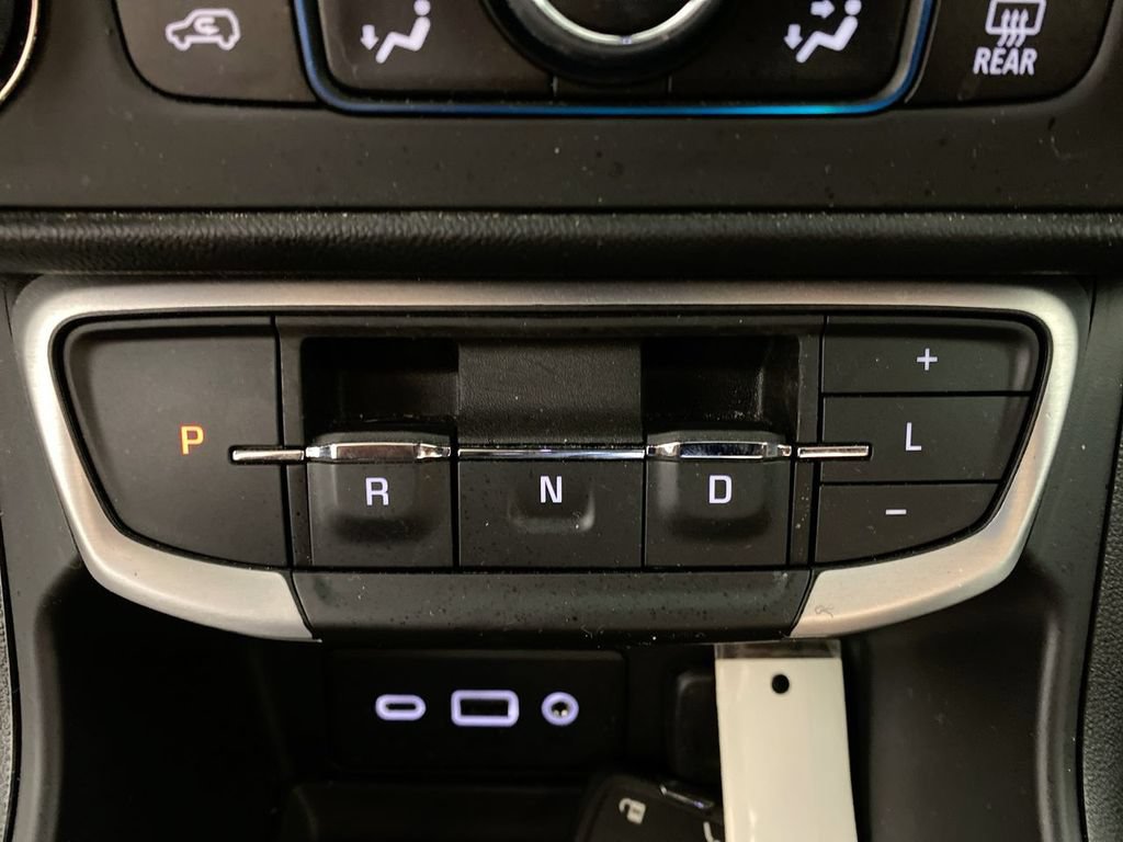 Certified 2023 GMC Terrain SLE w/ Driver Convenience Package FWD image 19