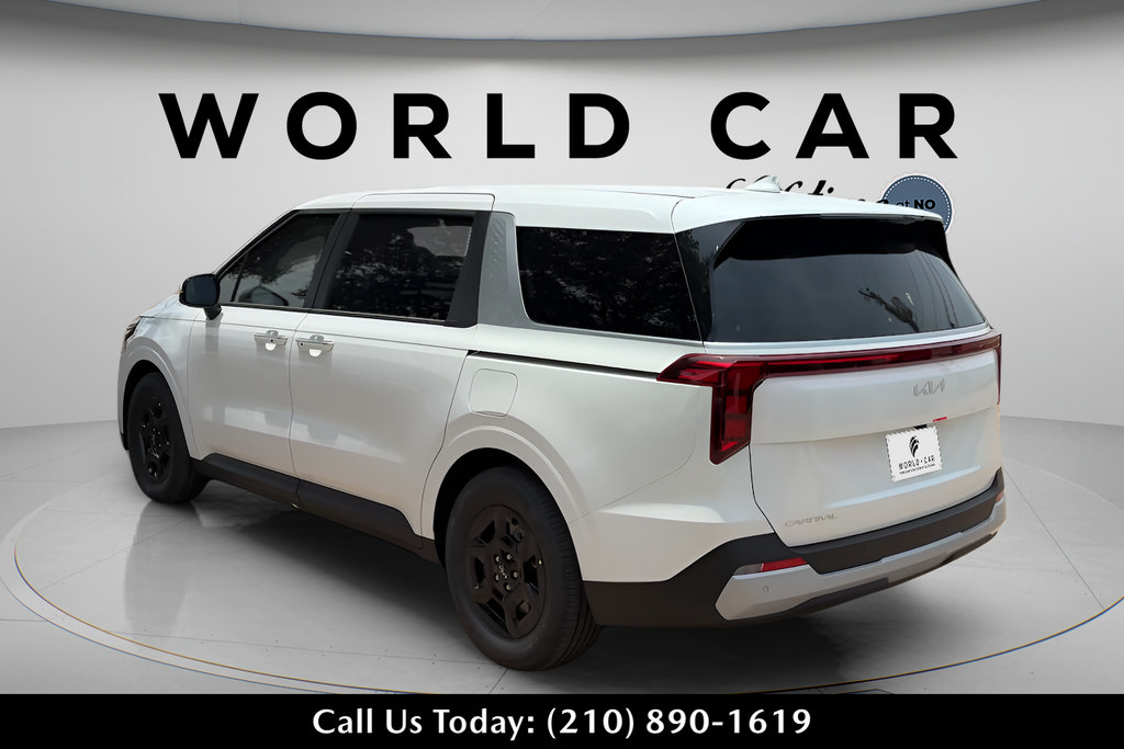 New 2026 Kia Carnival LX FWD image 10