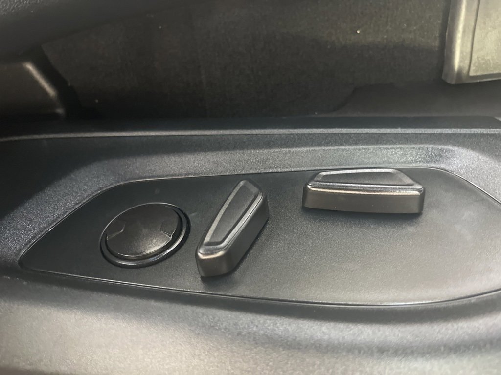 Used 2021 Ford Explorer Limited w/ Hybrid Equipment Group 310A image 18