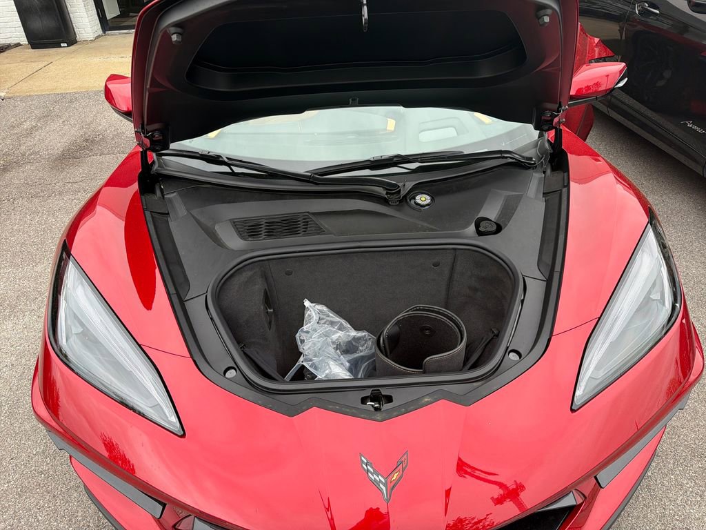 Used 2024 Chevrolet Corvette Stingray Preferred Cpe w/ Z51 Performance Package image 30