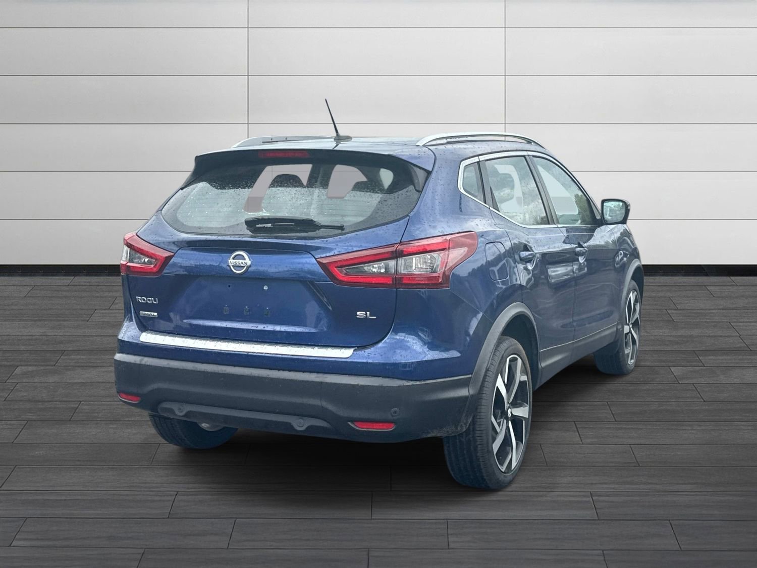 Used 2020 Nissan Rogue Sport SL FWD image 4