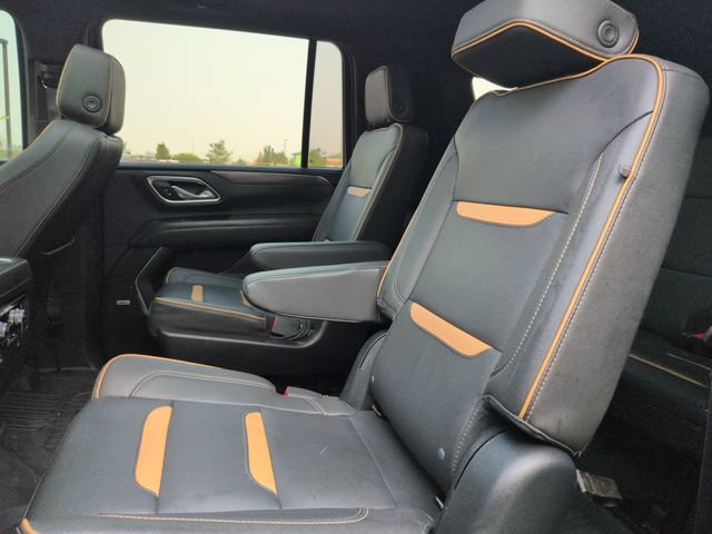 Used 2023 GMC Yukon XL AT4 w/ AT4 Premium Plus Package AWD/4WD image 27