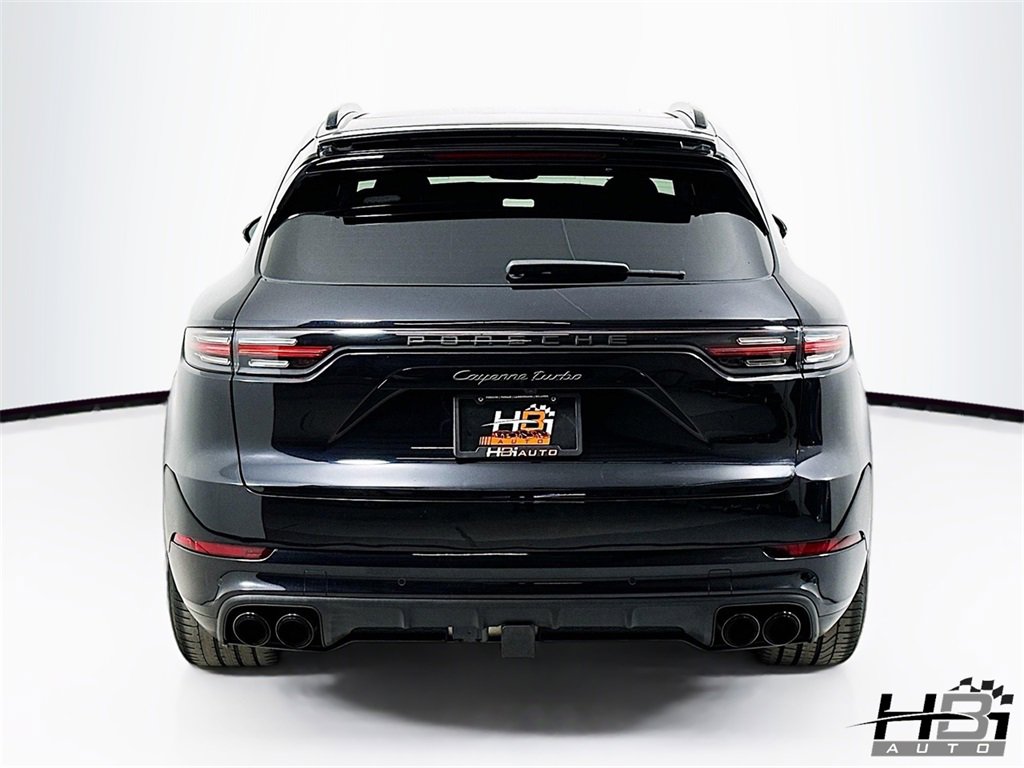 Used 2021 Porsche Cayenne Turbo image 7