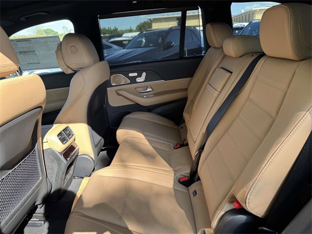 New 2026 Mercedes-Benz GLS 450 4MATIC image 30