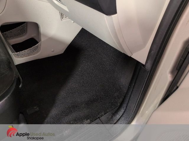 Used 2016 Dodge Grand Caravan SXT FWD image 42
