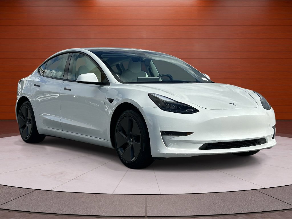Used 2023 Tesla Model 3 Standard Range RWD image 5