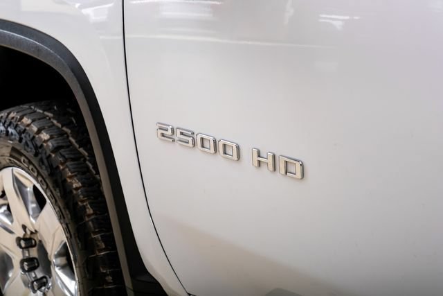 Used 2020 Chevrolet Silverado 2500 LTZ w/ LTZ Premium Package AWD/4WD image 61